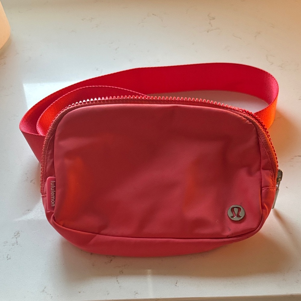 Lululemon Vibrant Pink Belt Bag